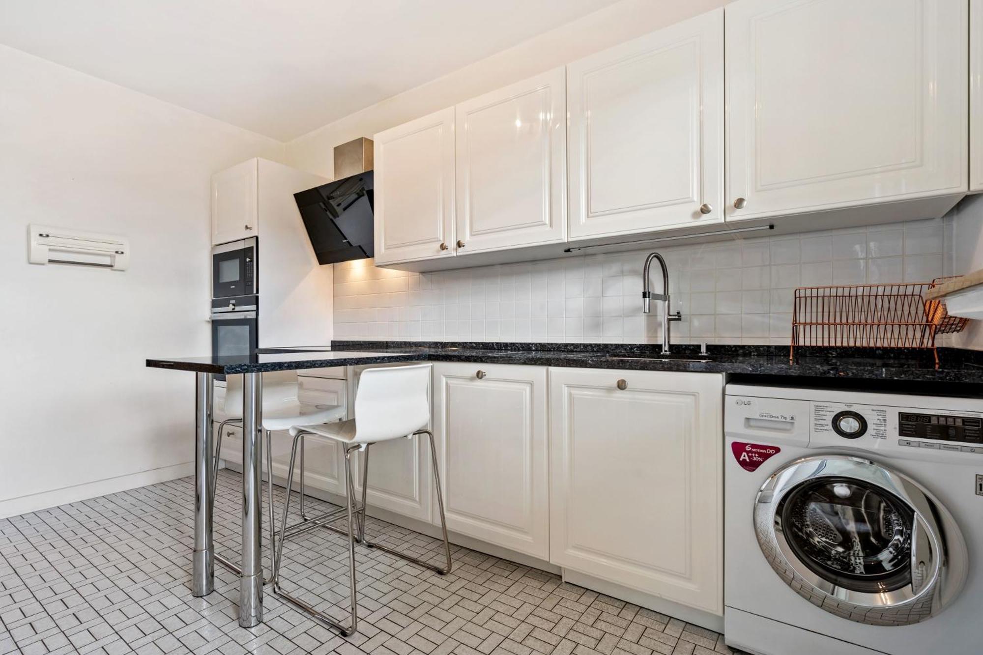 Stylish 2Br Apt In Limpertsberg, Near City Center ルクセンブルク エクステリア 写真